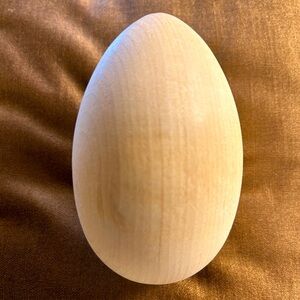 Wooden Craft Eggs (#2) Lot of 4. Size 5 in. tall and 8 3/4 in. in Circumference.